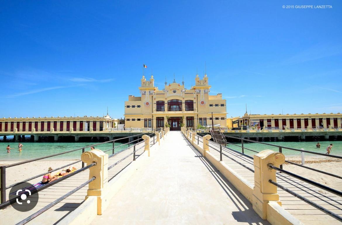 Ninni Mondello House Exterior photo